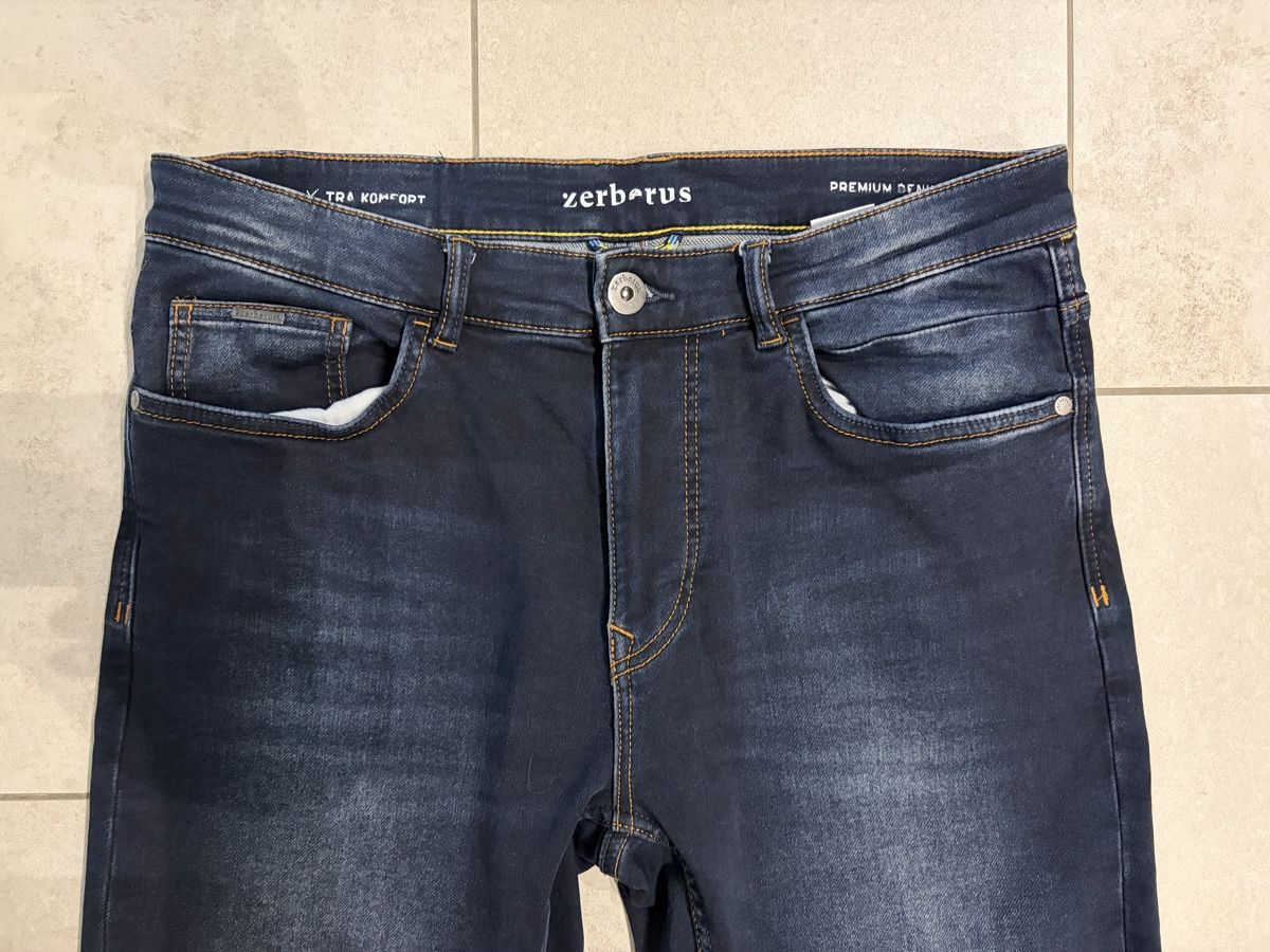 Jeans: Zerberus Jeans Gr. 52 – Nuovo (secondo la descrizione) da Oberrüti venduto da Kimiiiiii 1