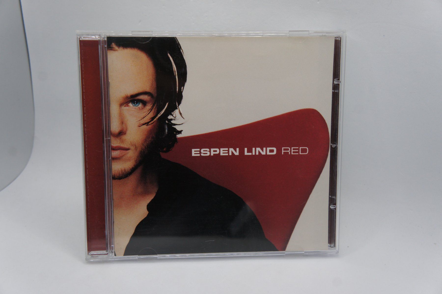 CD: CD Espen Lind – Red – Usato da Ernetschwil venduto da luisvonerni
