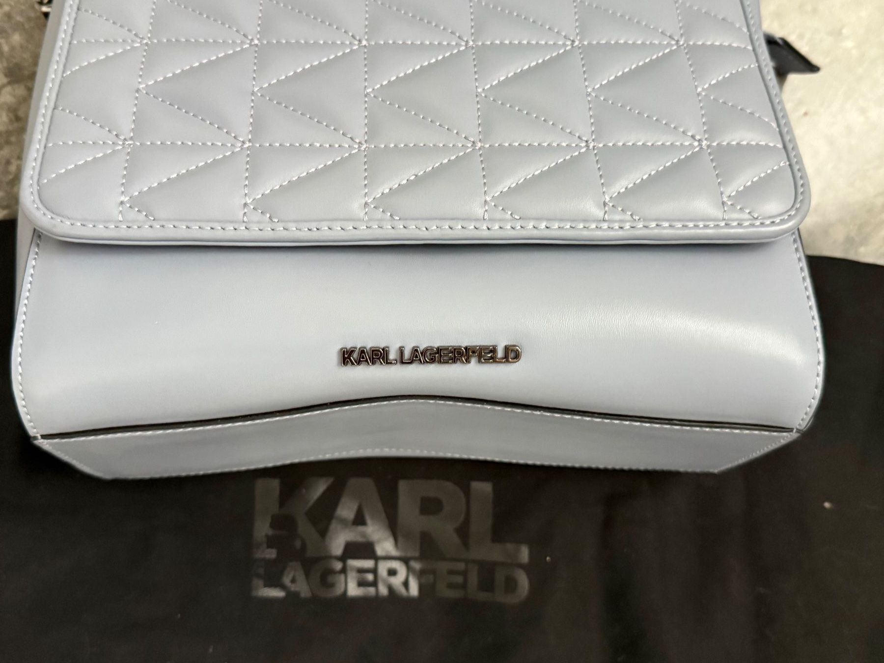 Karl Lagerfeld Borse da donna: KARL LAGERFELD HELLBLAU TASCHE – Nuovo (secondo la descrizione) da Schafisheim venduto da Weicla 2