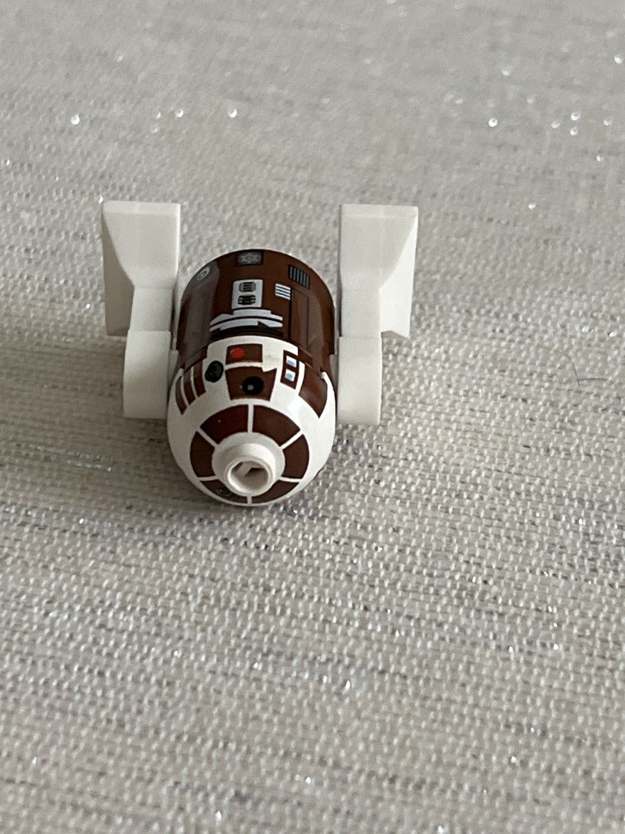 Lego Statuette: Lego Star Wars Droid R7-D4 – Usato da neuenhof venduto da cocoros 3