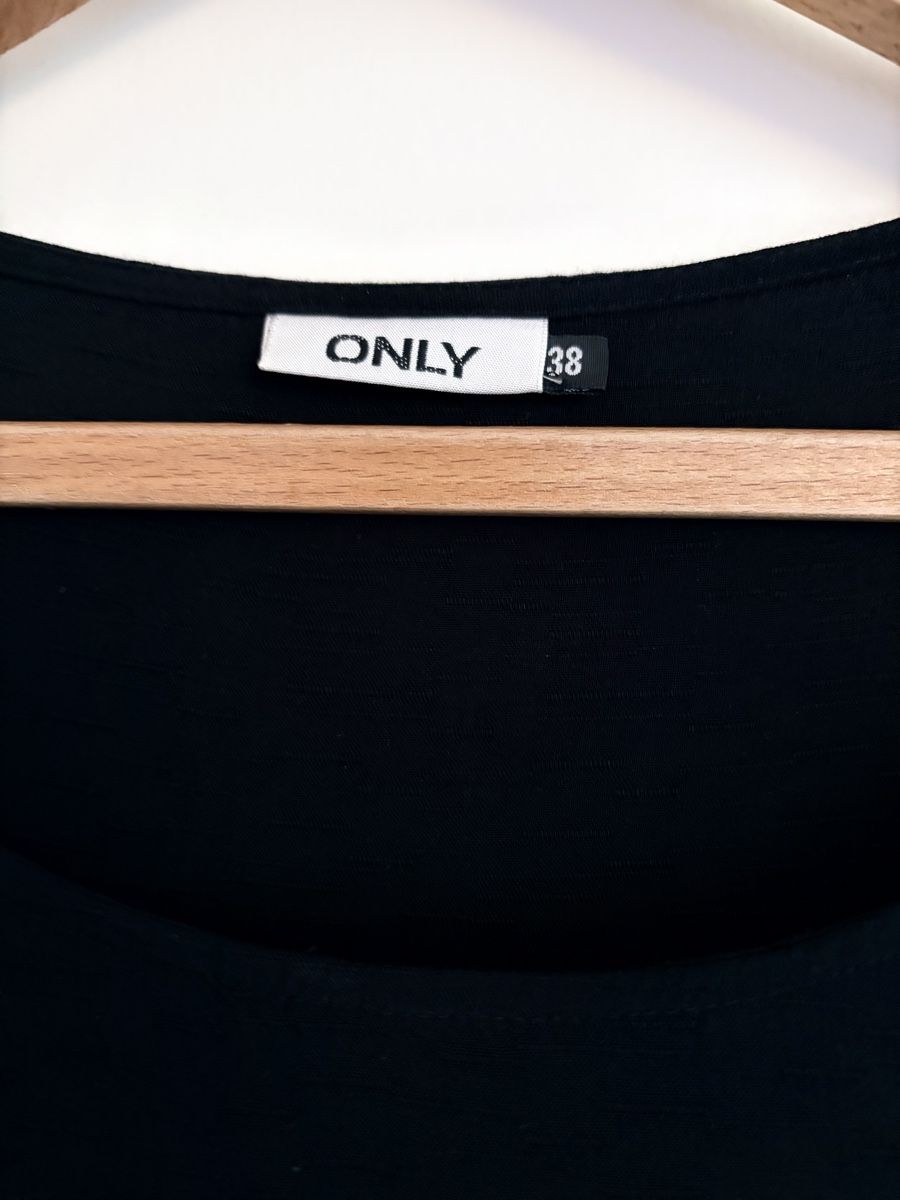 Only Camicette: Schwarzes Oberteil Gr 38 – Nuovo (secondo la descrizione) da Zürich venduto da zucchetti13 1