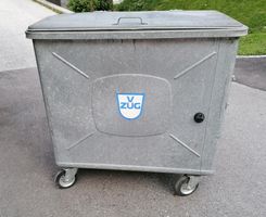 Abfallcontainer