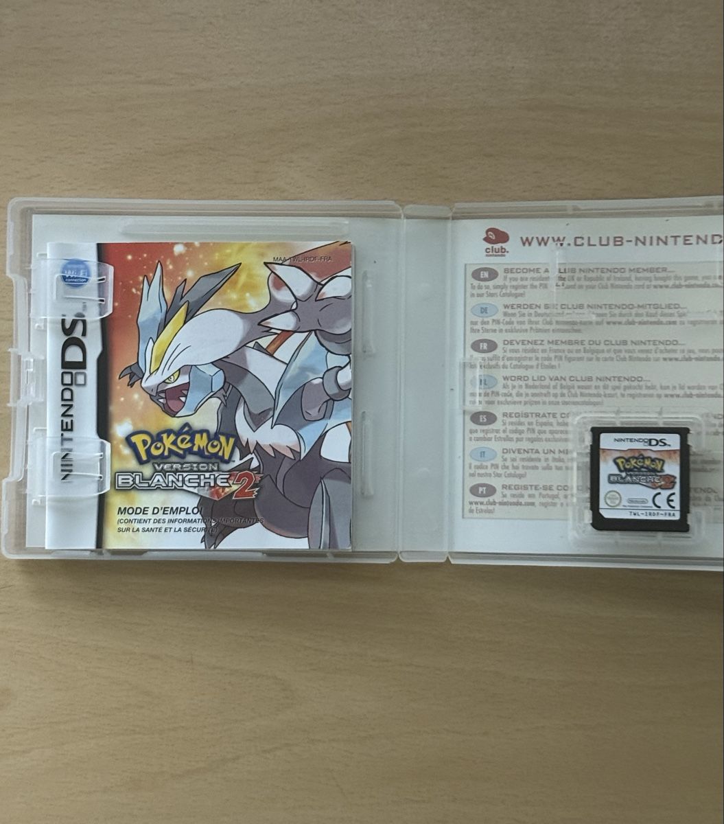 Pokémon Jeux: Pokémon Blanche 2 FR – D'occasion à Thônex par retrolovech 1