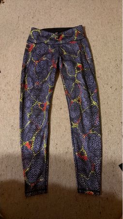 Bunte Leggings Grösse S Schlange Muster Perfekt für Frühling