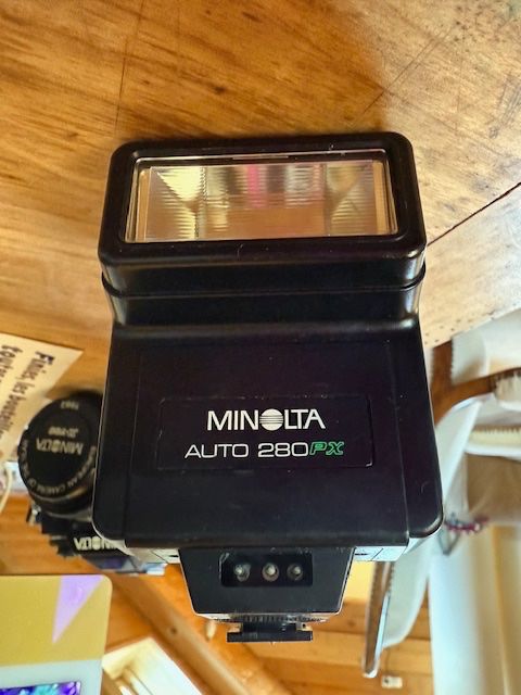 Minolta Fotocamera: Set Minolta argentique, prix baissé 2x ! – Usato da Enges venduto da cordec 1