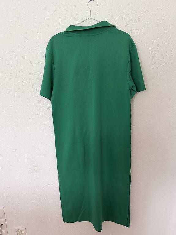 Kleider: Robe verte Zara – Gebraucht aus St-Imier von rit_85md 1