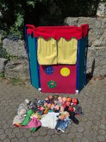 Puppentheater mit 25 Handpuppen Konvolut