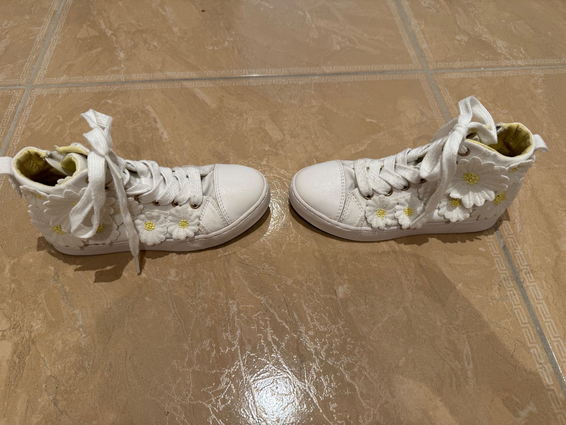 Geox Scarpe per ragazze: Geox süsse Sneakers, 31 – Usato da Klingnau venduto da Markus14