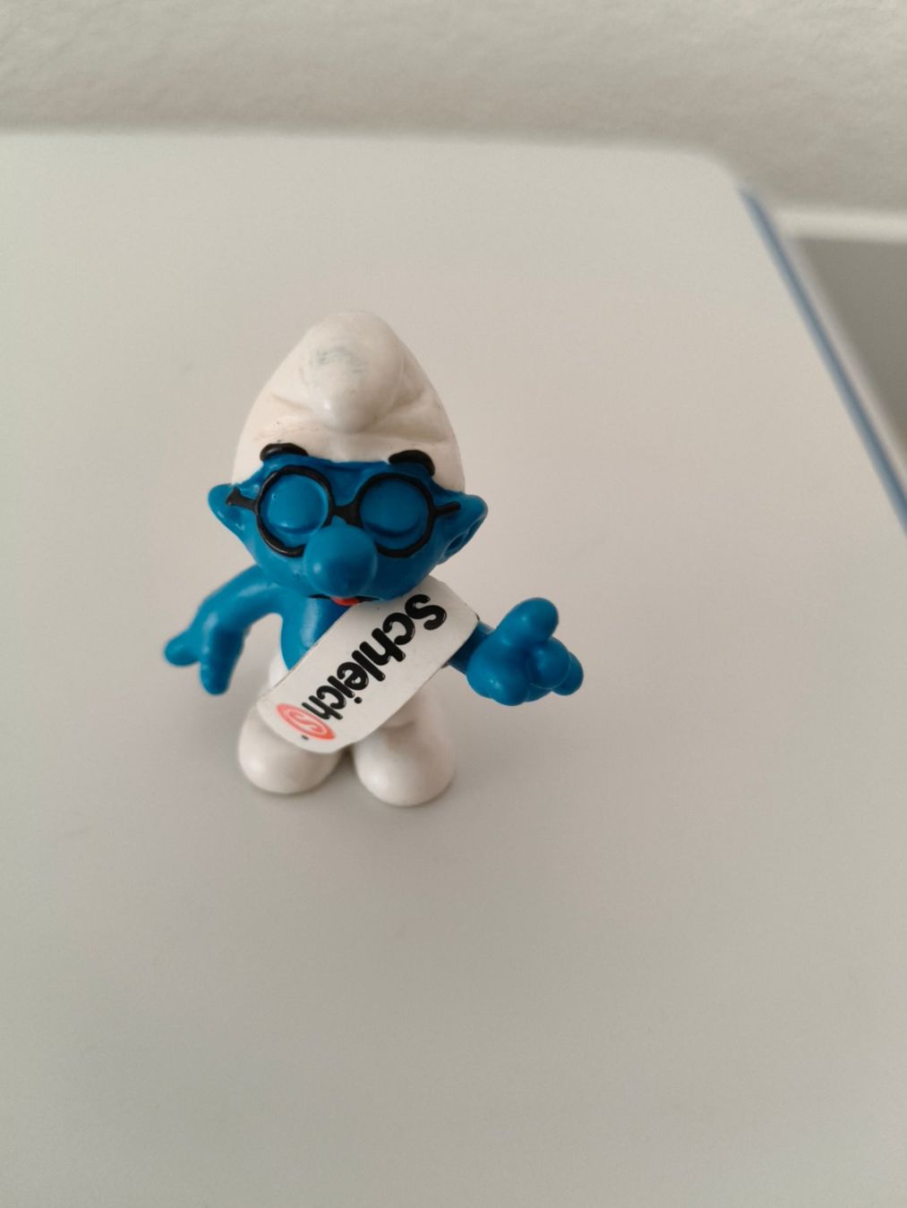 Schleich Figurines: Schlumpf mit Brille – Neuf avec emballage d'origine à Rothrist par Stranglehold
