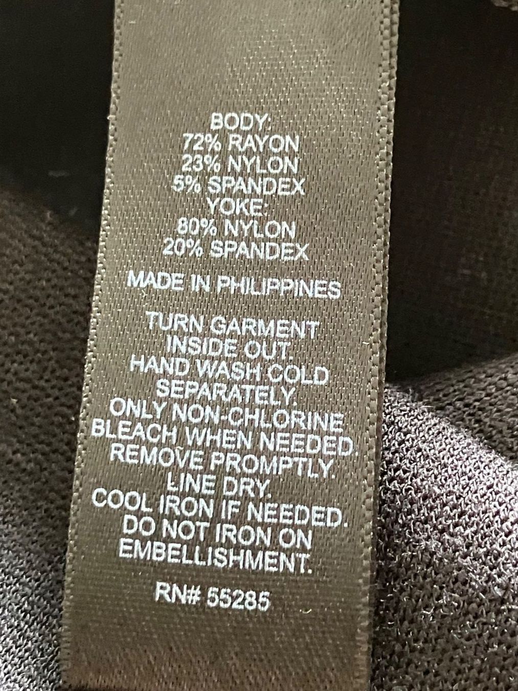 Vestiti: Robe noire de la  marque  americaine EXPRESS taille S – Usato da Peseux venduto da CharmeCommerce 2