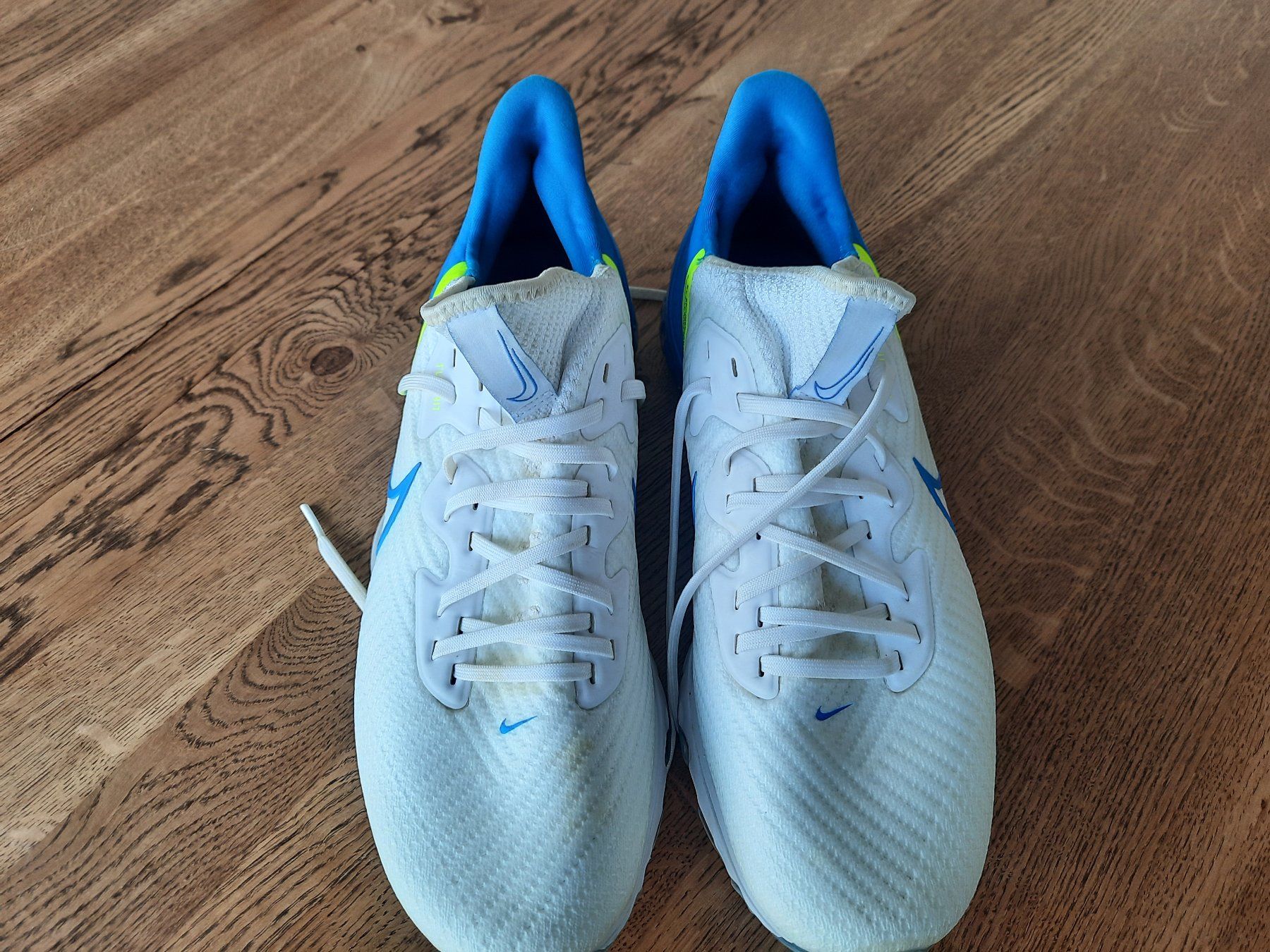 Nike Scarpe da uomo: Nike Air Zoom Tour – Usato da Gams venduto da Ri-Ga 4
