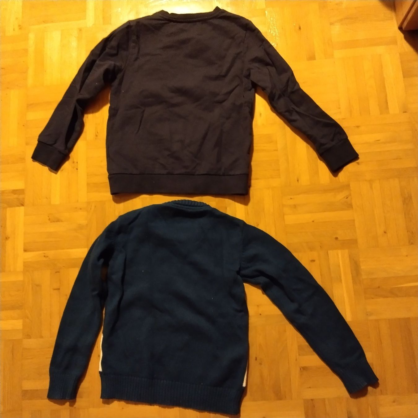 Maglioni & Felpe: 2 Kinder Pullover Weihnachten dunkelblau Grösse 128 gebra... – Usato da Oberdorf NW venduto da niederj 1