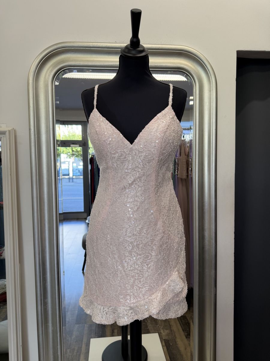 Robes: Short Dress Sequins Spaghetti Straps Size 36 – Neuf avec emballage d'origine à Schlatt ZH par xhesiesi 1