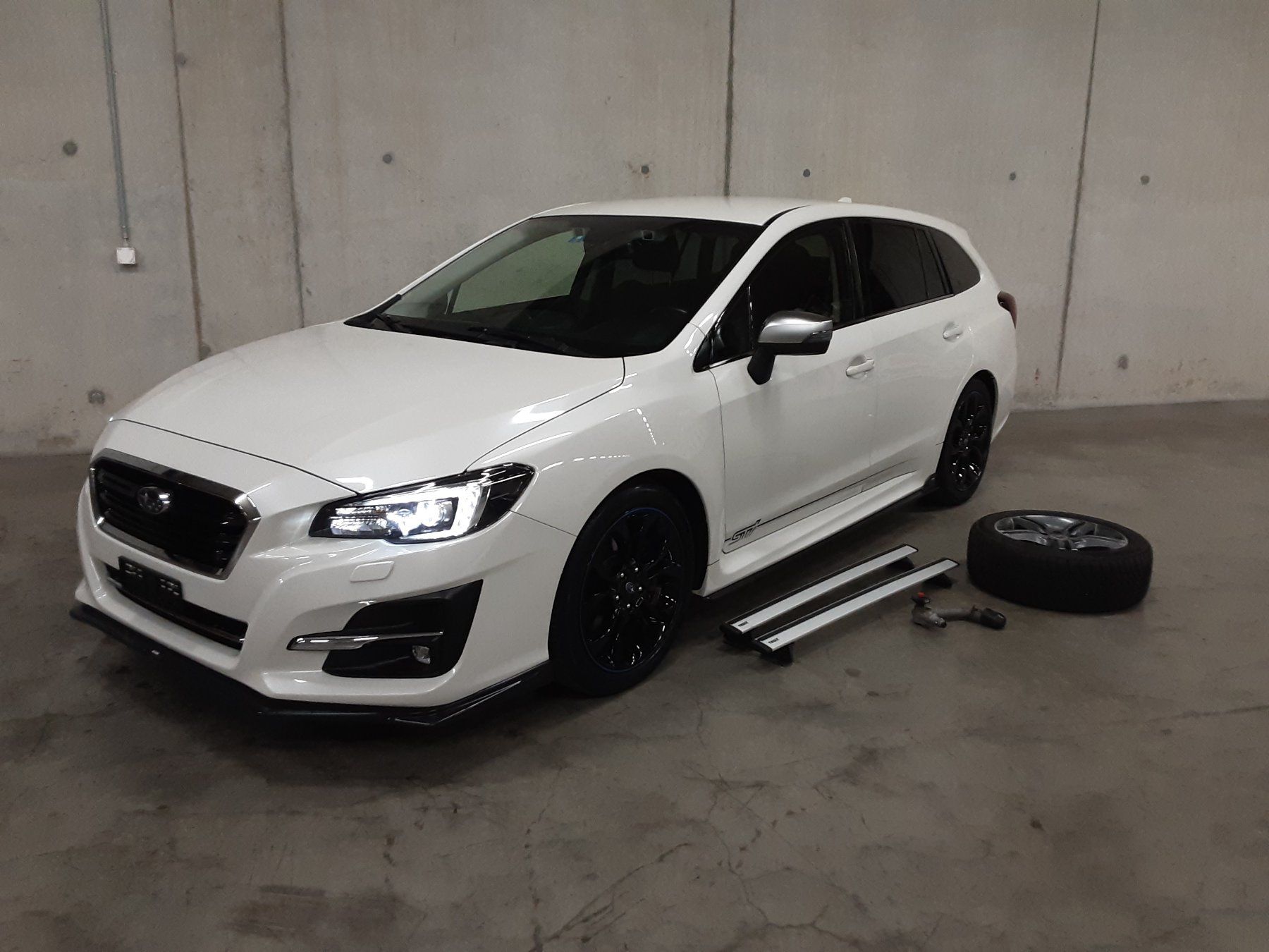 Subaru Automobili: Subaru  Levorg 2.0i Luxury  STI – Usato da Eggiwil venduto da Besu2