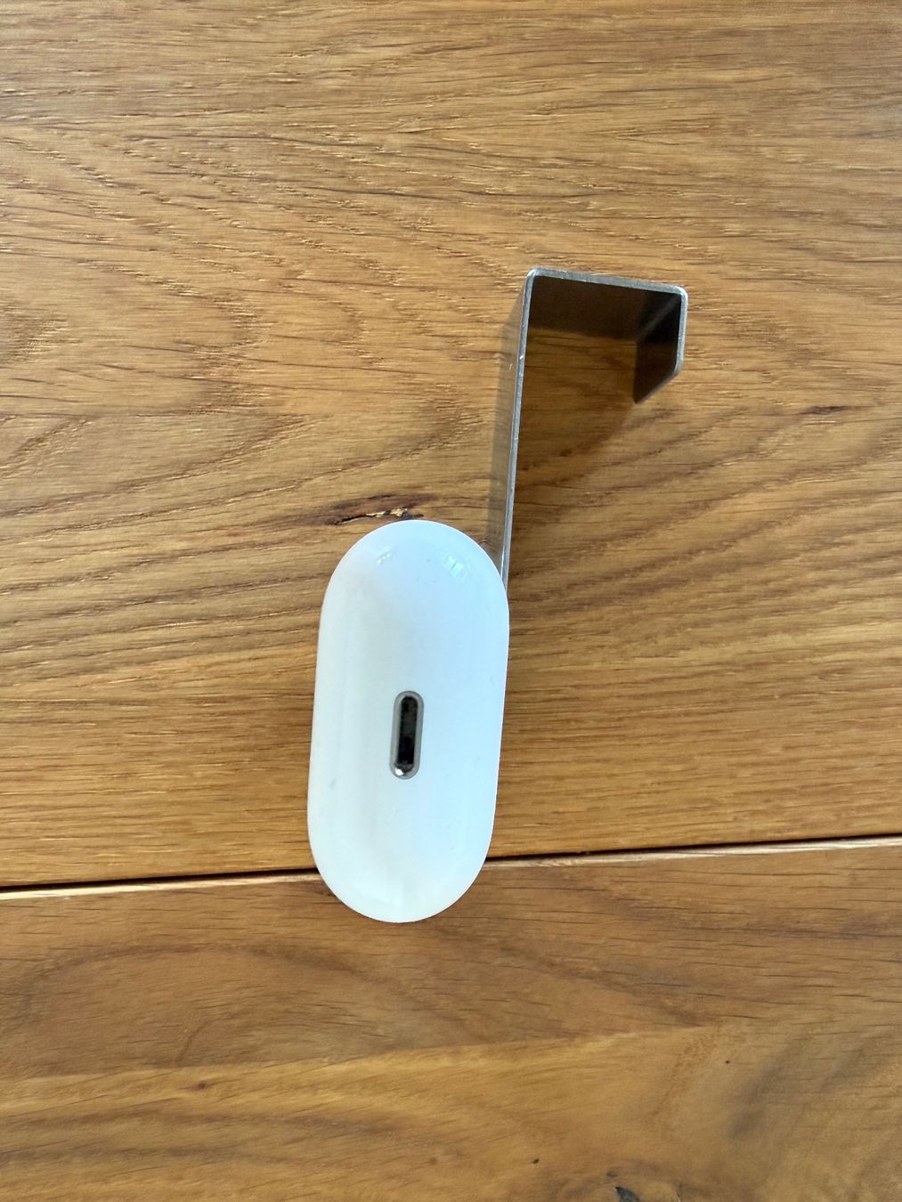 Apple Cuffie: APPLE AirPods 2 Charging Case – Usato da Lausanne venduto da Nine1982 7