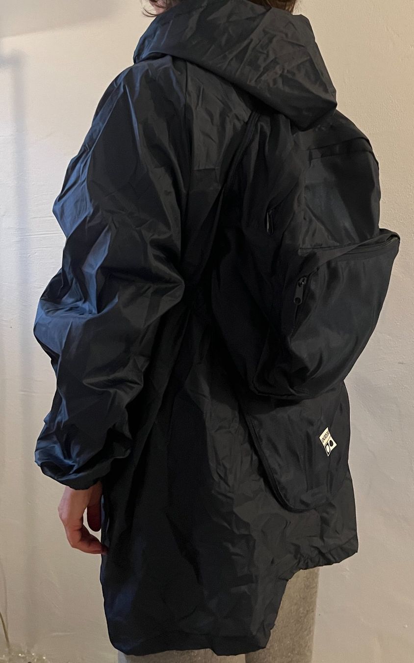 Zaini: Rucksack mit integriertem Regenschutz, leicht und robust – Nuovo (secondo la descrizione) da Ottenbach venduto da luckylukeworld