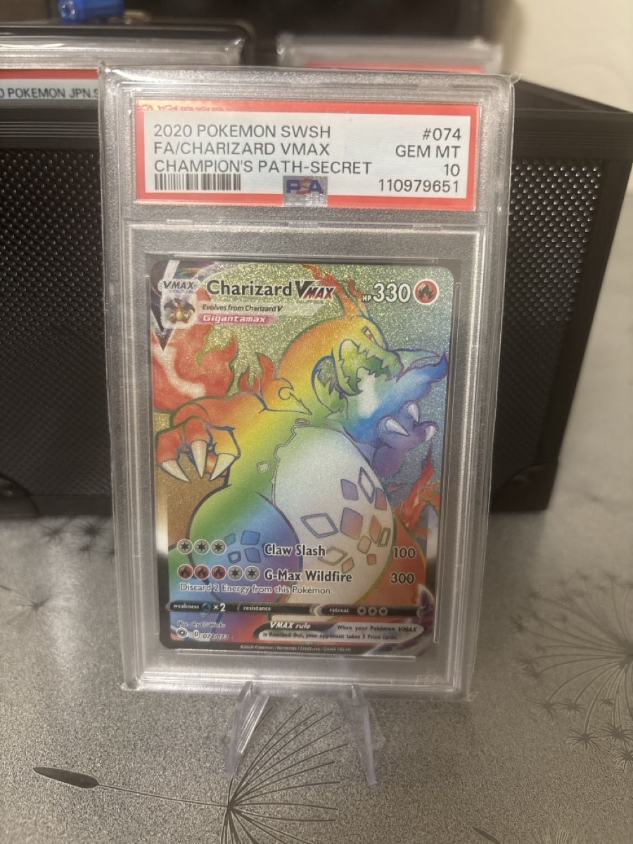 Pokémon Cartes à collectionner: Pokémon Charizard VMAX #074 PSA 10 secret 🤩 – Neuf avec emballage d'origine à Genève par SAQR12 1