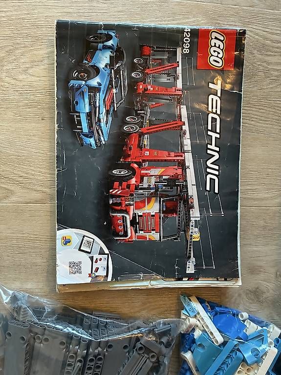 Baukästen: LEGO Technic Autotransporter 42098 – Gebraucht aus Freienwil von rolandinho1980