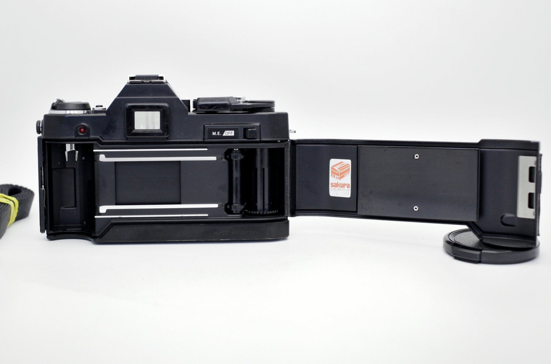 Konica Fotocamera: Konica Autoreflex T4 Body ab Service – Usato da Birsfelden venduto da Foti-Virus 4