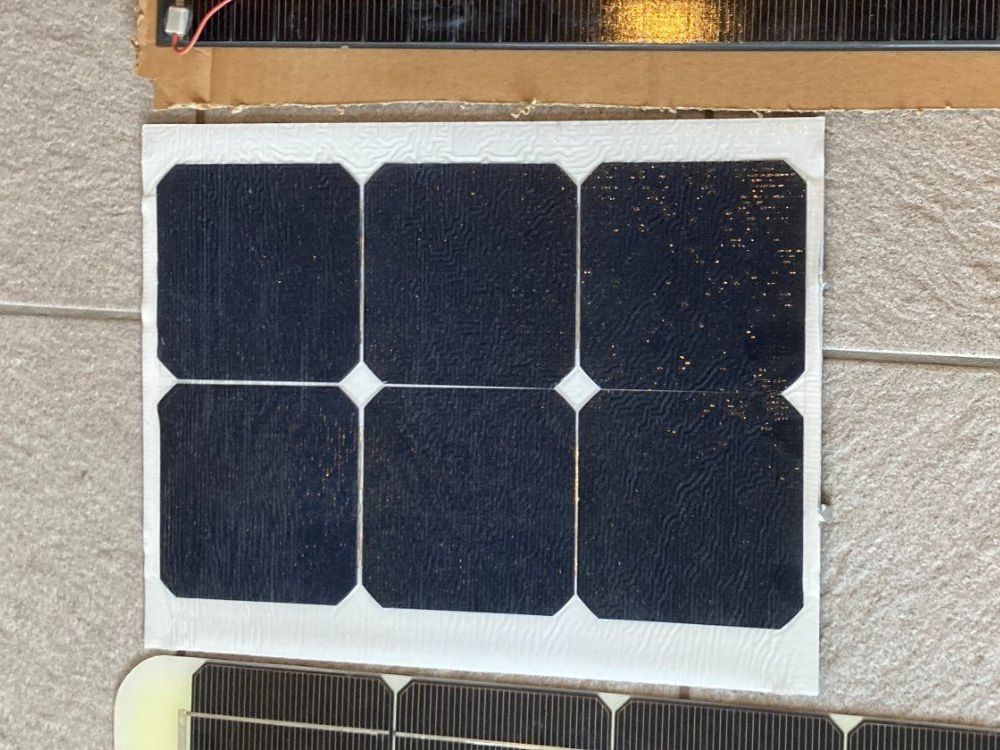 Dispositivi a energia solare: Solarpanels - Solarimpulse - Diverse flexibel / Glas – Usato da Heimberg venduto da Mehrwertdienst 2