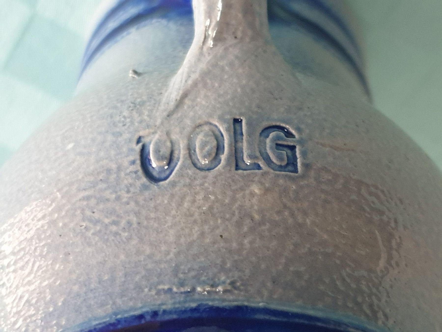 Caraffe: VOLG Werbekrug Schweizer Wein Steingut – Usato da Mörschwil venduto da spirspi 5