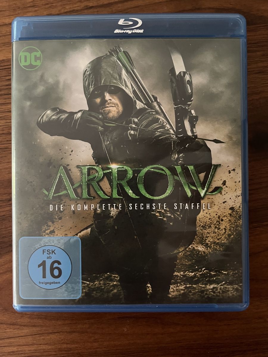 Tutti i DVDs: Arrow - Die komplette sechste Staffel – Usato da Au ZH venduto da Paninifieber26