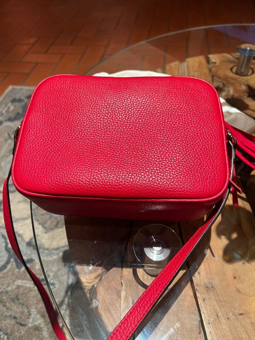 Gucci Sacs femmes: NEU: GUCCI Soho Disco Bag - ROT – Neuf avec emballage d'origine à Bonstetten par Swiss4Sale 3