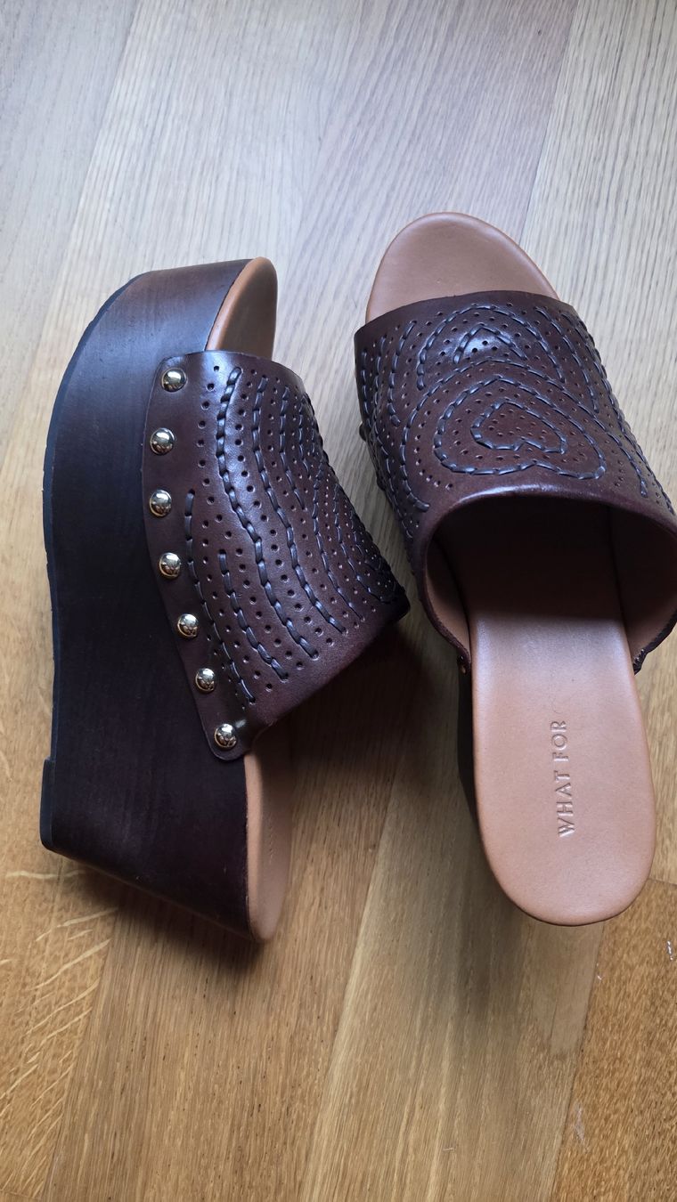 Chaussures femmes: Plateau braun Grösse 40 – Neuf (Voir description) à Zürich par mis_2kxn
