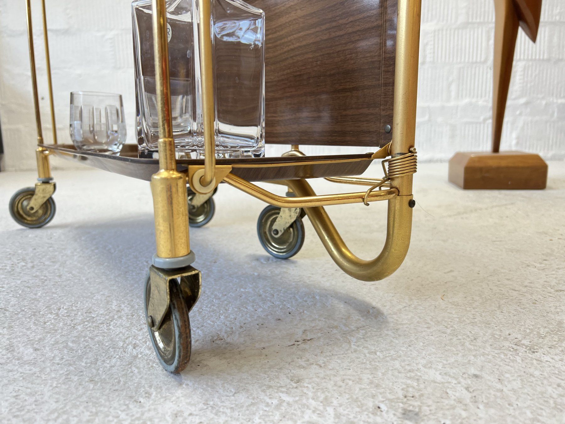 Tische: Vintage Servierwagen - Dinett - Bremshey – Gebraucht aus Walzenhausen von stilvollwohnen 6