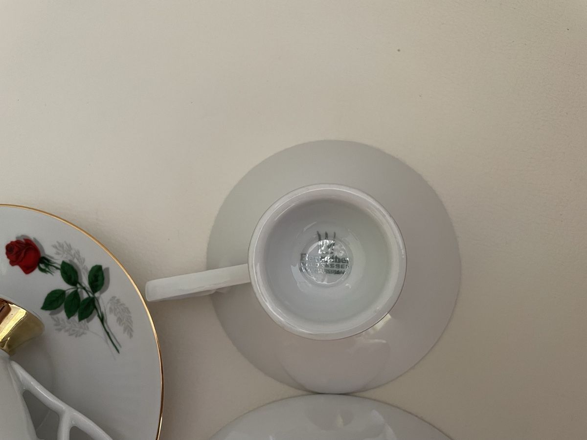 Set di piatti: Zwei Sammeltassen Bareuther Waldsassen – Usato da Rüti ZH venduto da kar_xx9l 4