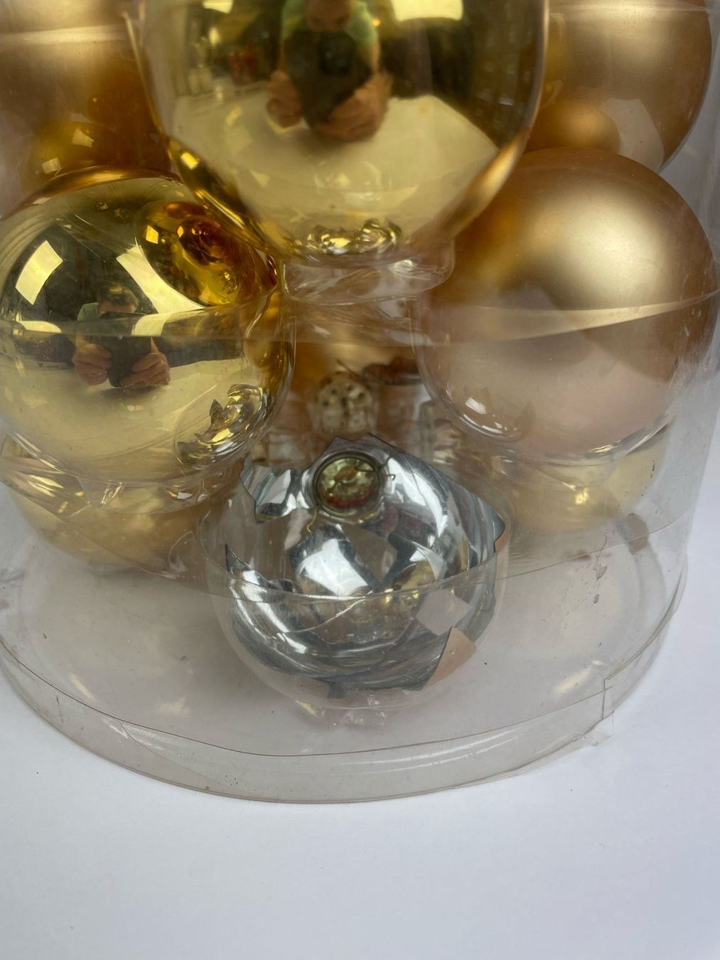 Tutte le decorazioni: Weihnachtskugeln, glänzend - GOLD – Nuovo e nell'imballaggio originale da Wängi venduto da LiqKojote 2