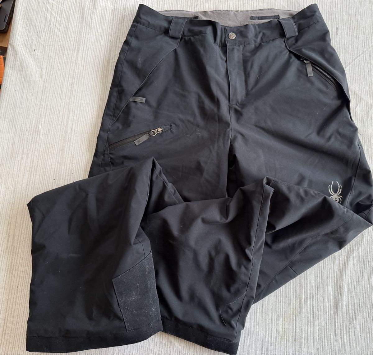 Spyder Pantaloni: Skihose – Usato da Strada venduto da Betflo 2