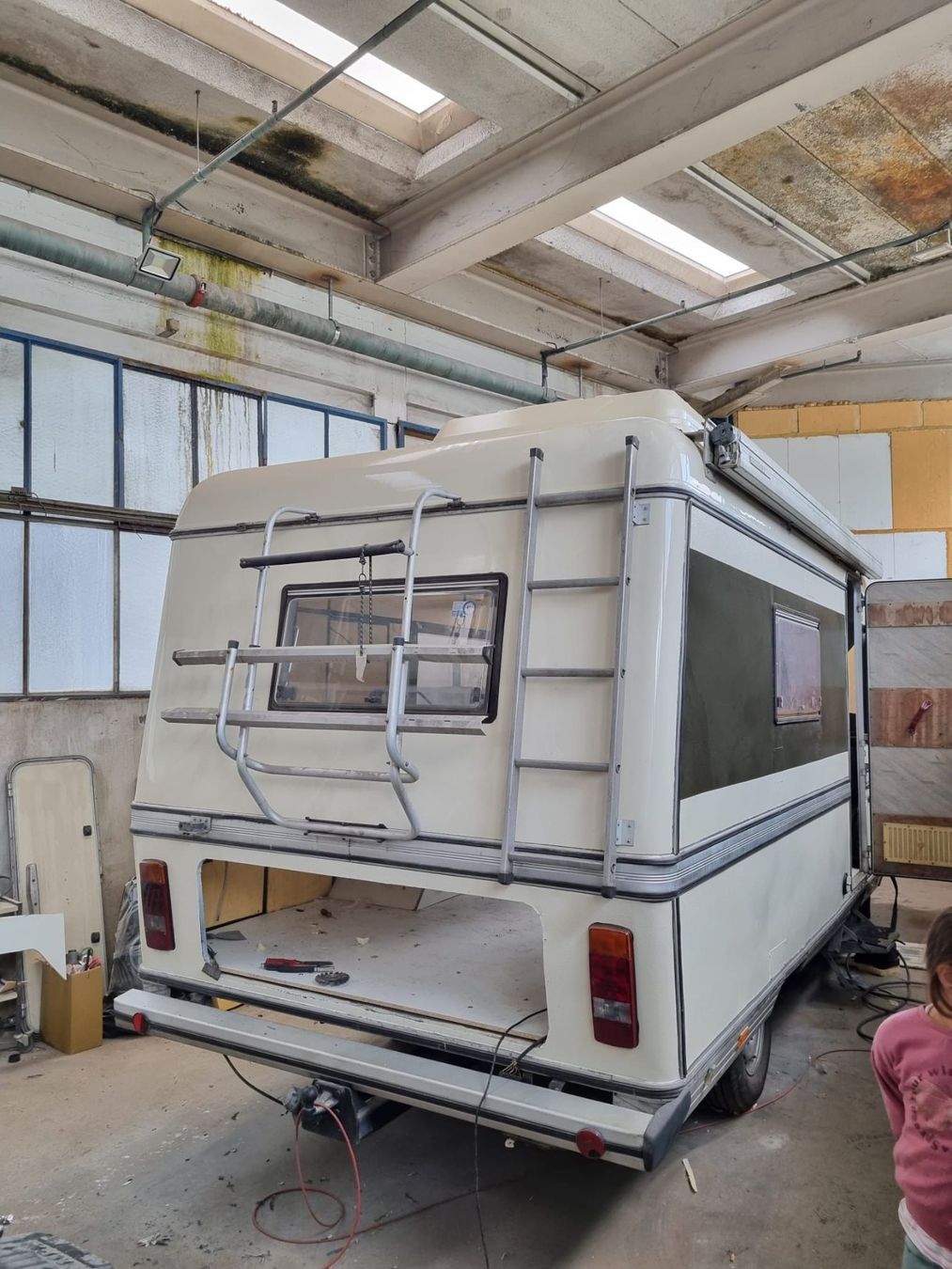 Hymer Camping Fahrzeuge: Whonmobil Hymer Mercedes – Gebraucht aus Gümligen von casablanca2016 8