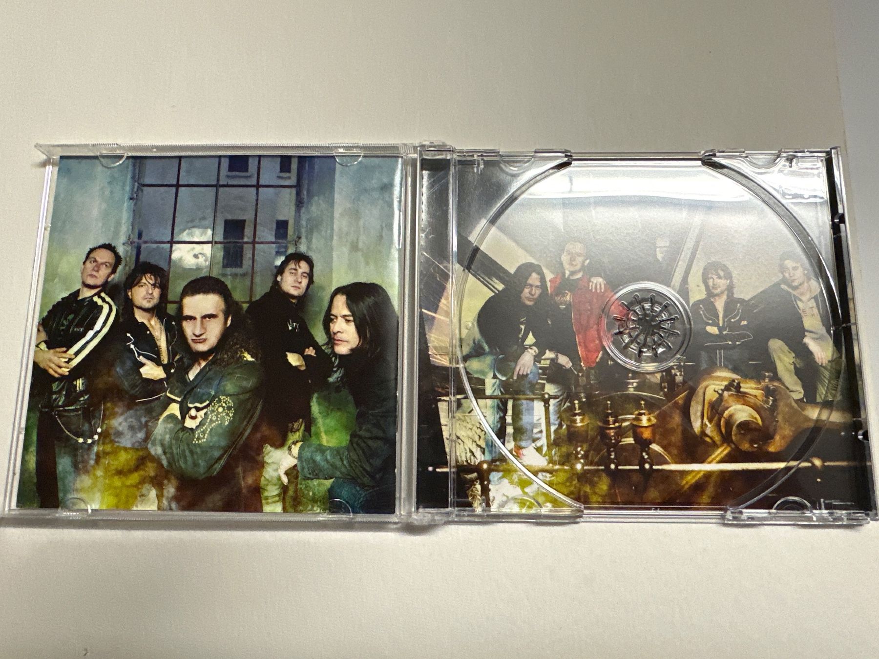 CDs: Krokus – Hellraiser (Vergriffene CD 2006) – Gebraucht aus Wabern von fri_t6kq 3