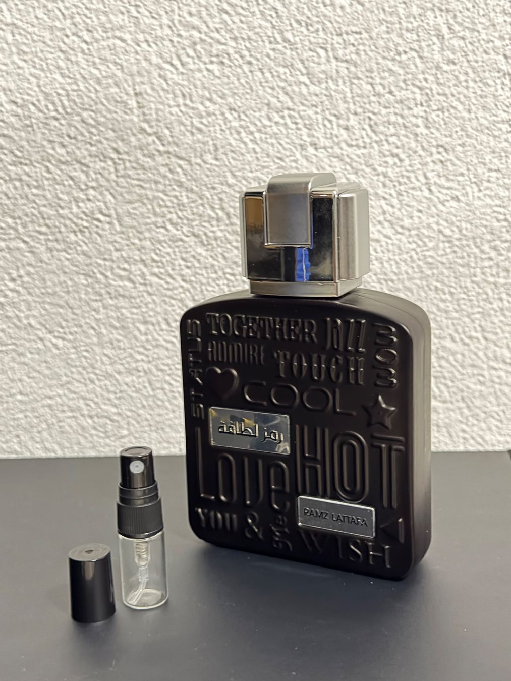 Lattafa Profumi & Eau de Toilette: Lattafa Ramz Silver (2ml Glasabfüllung) – Usato da Lyss venduto da PA0000