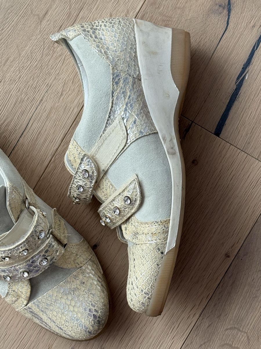 Scarpe da donna: Sehr schöne/elegante Schuhe – Usato da Oberentfelden venduto da Judyku 2