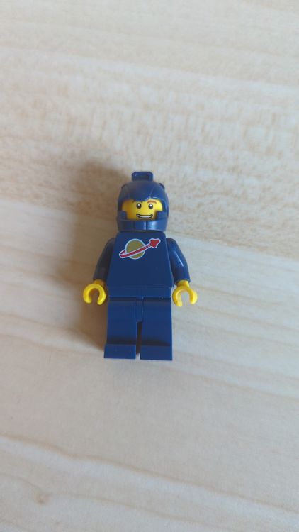 Lego Classic Spaceman Body (Neu und originalverpackt) in Zürich für CHF ...