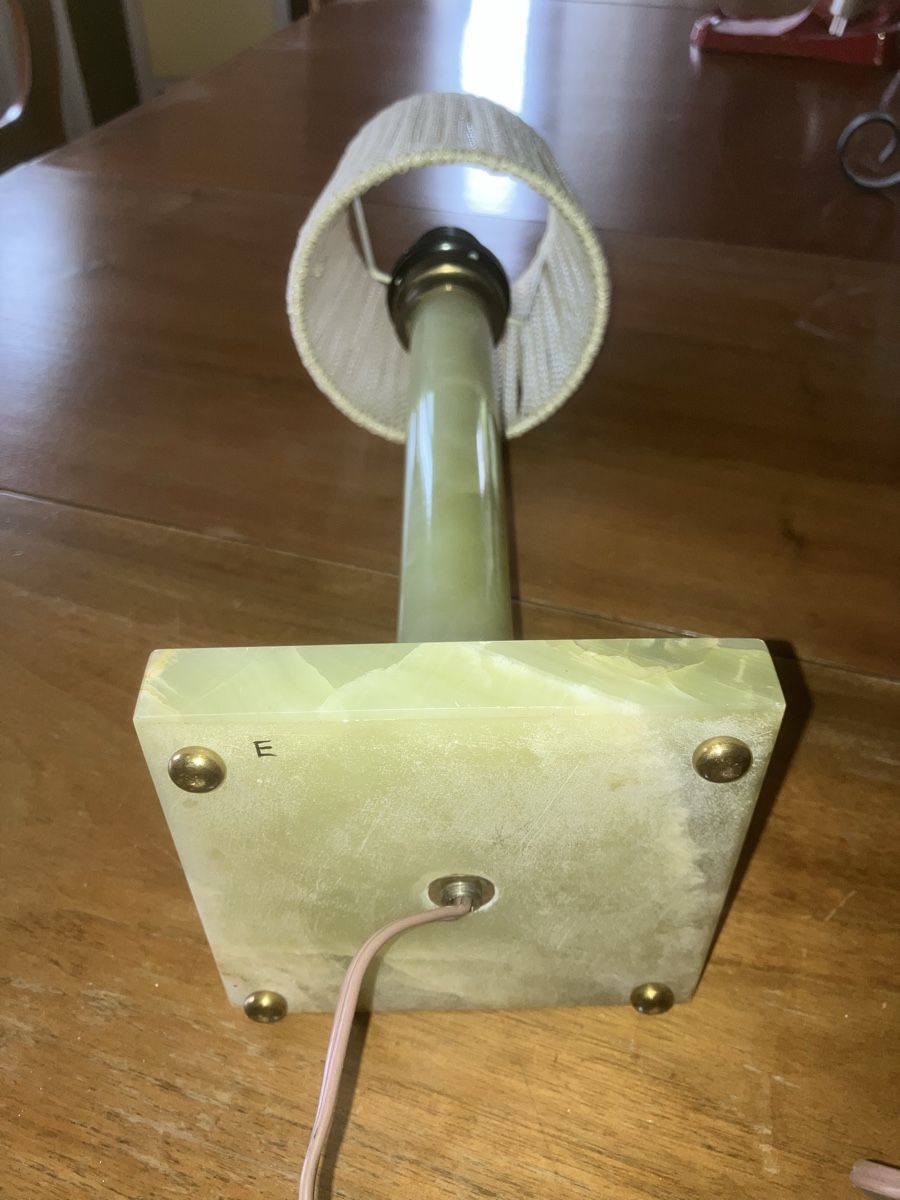 Lampes: Tischlampe, Marmor oder evtl. Onyx?, Druckschalter – D'occasion à Neftenbach par 889095 4