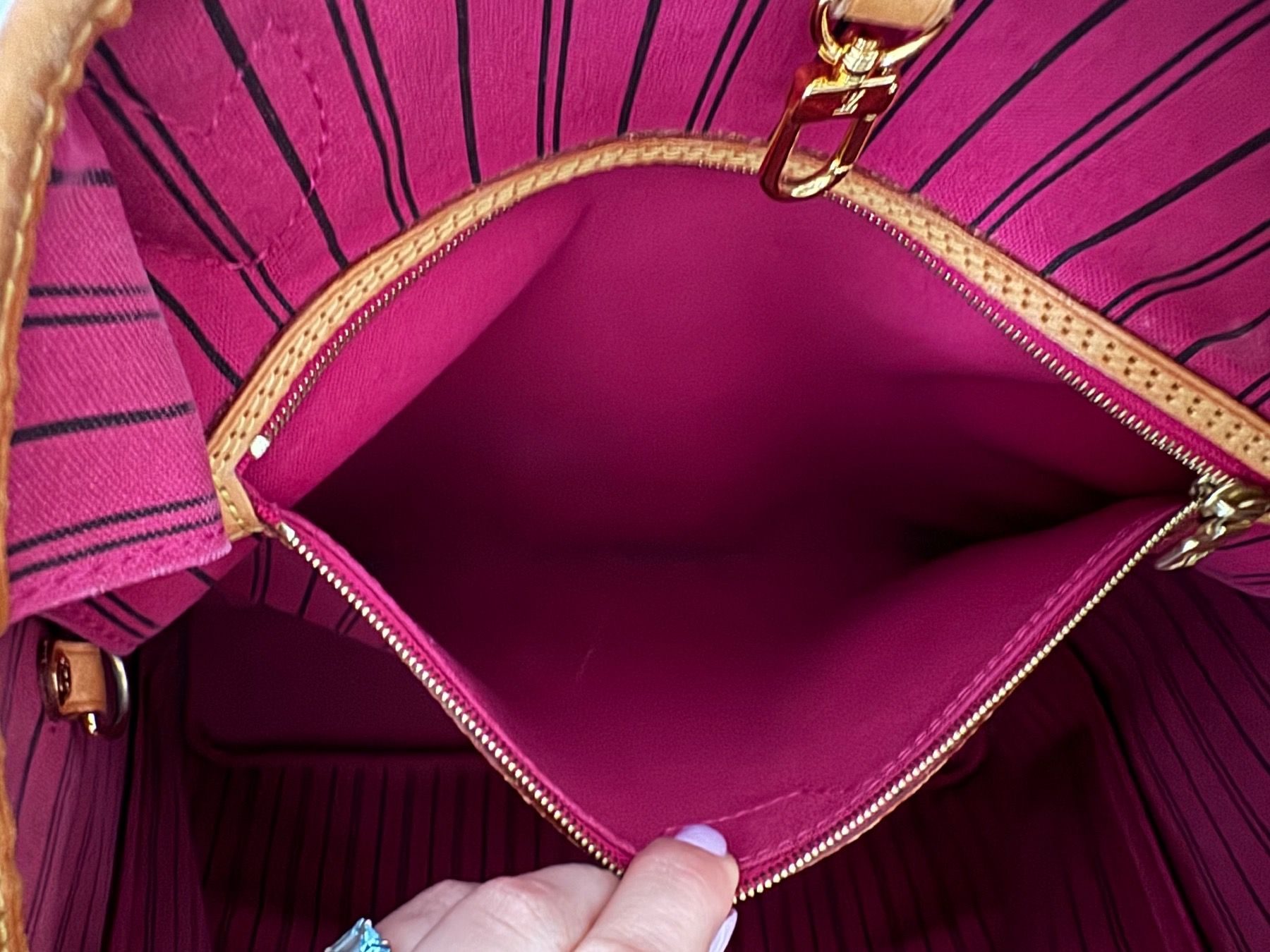 Louis Vuitton Borse da donna: Louis Vuitton Neverfull GM Handtasche mit Pochette – Usato da Meilen venduto da Emma_321 3