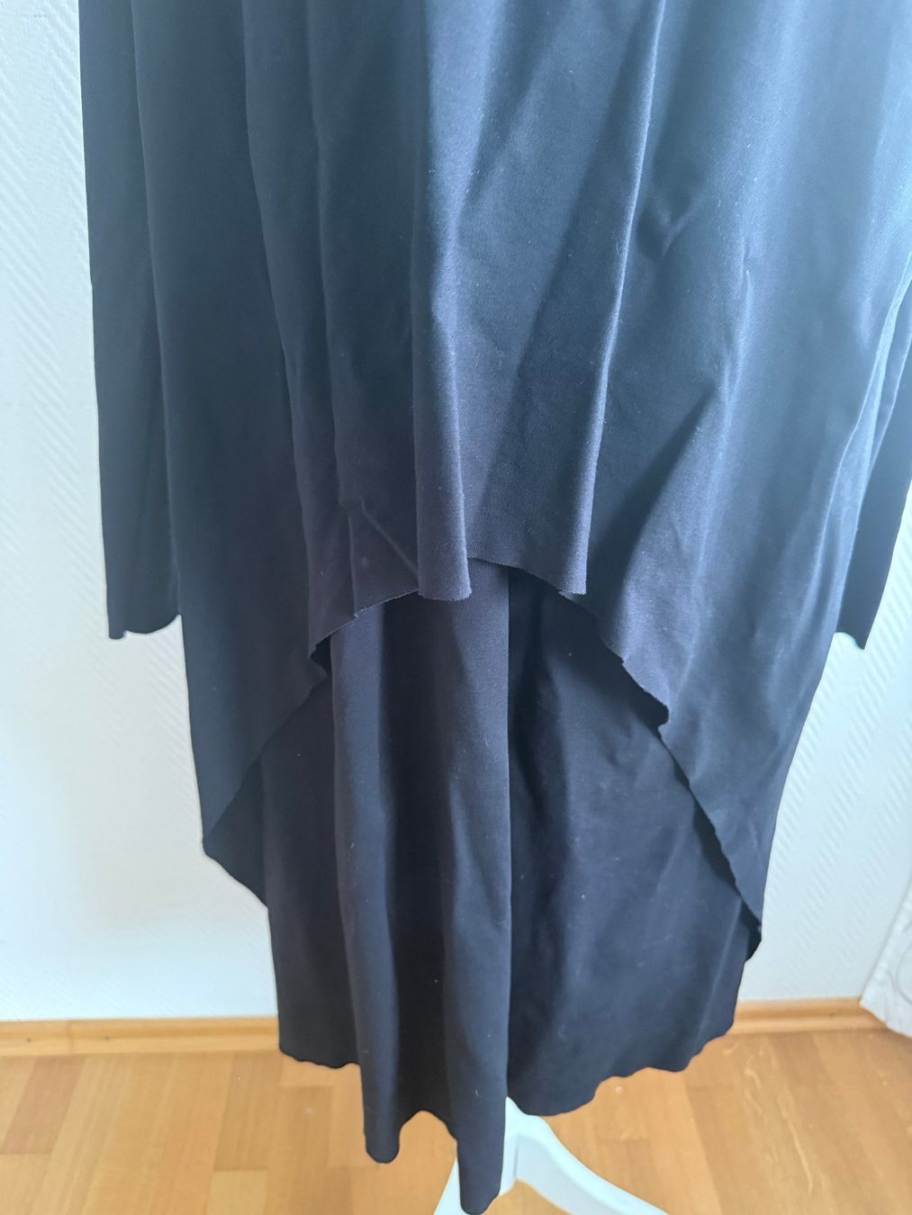 Cos Vestiti: Fancy COS Kleid schwarz Gr. L Viskose – Usato da Kirchdorf AG venduto da coco123 4