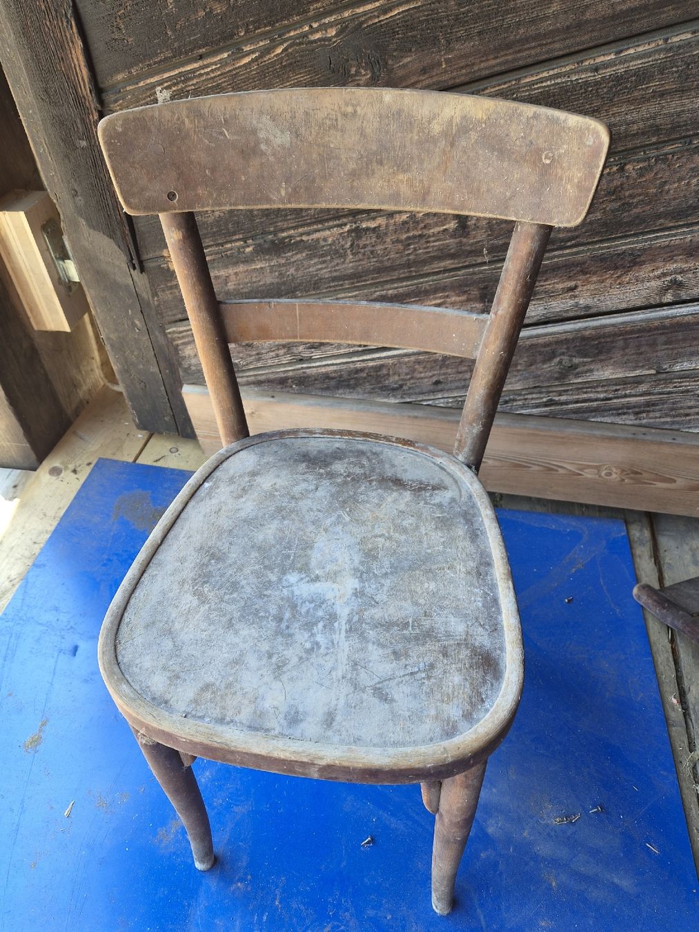 Sedie: 2 anciennes chaises de bistrot – Usato da Farvagny-le-Grand venduto da CollectibleWatches 3