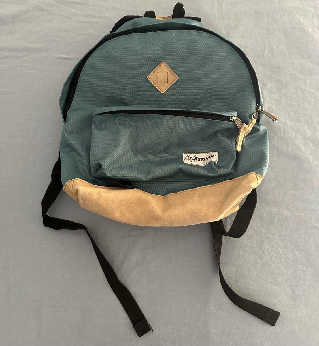Eastpak Sacs à dos: Sac Eastpak – D'occasion à Genève par AuTuMnLoveR