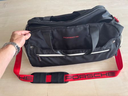 PORSCHE Original Sporttasche zum Auto