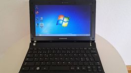 Samsung N230  10' Netbook   Windows 7 & MS Office 2007