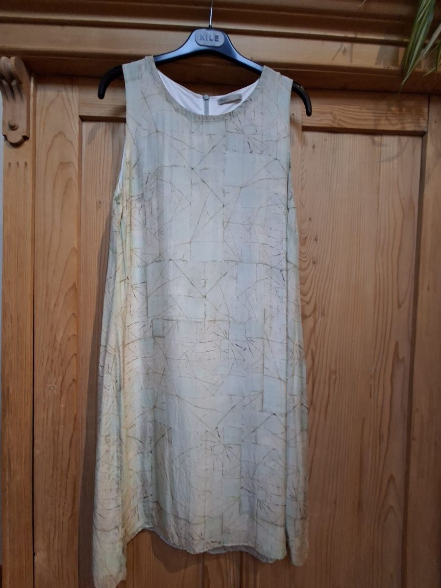 Nile Vestiti: Nile Kleid – Usato da Embrach venduto da jacqui01