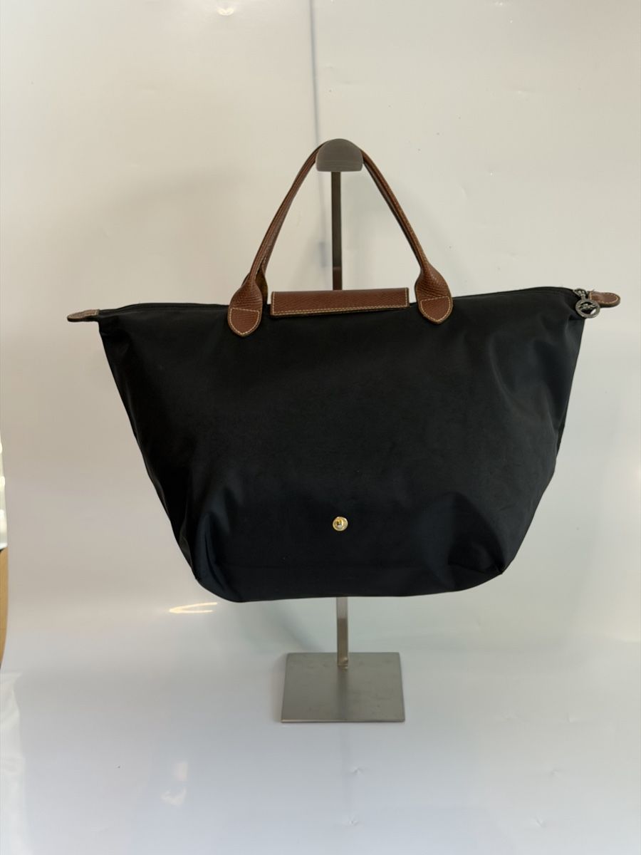 Longchamp Sacs femmes: Original Longchamp Le Pliage M Schwarz – D'occasion à Vionnaz par b_f_d_r_g 1
