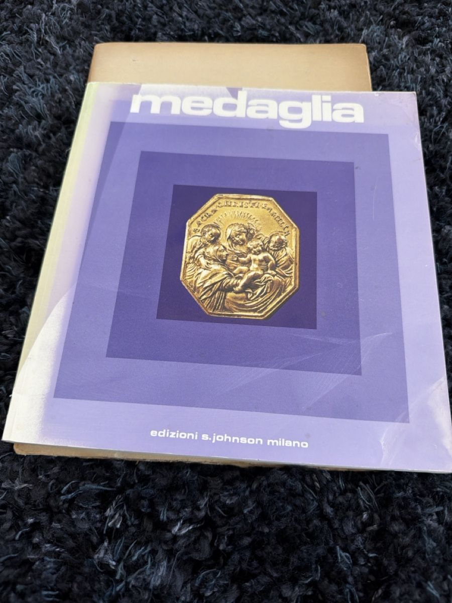 Medaglie: Libre de médailles  – Usato da Hittnau venduto da Pat_yl7f 1