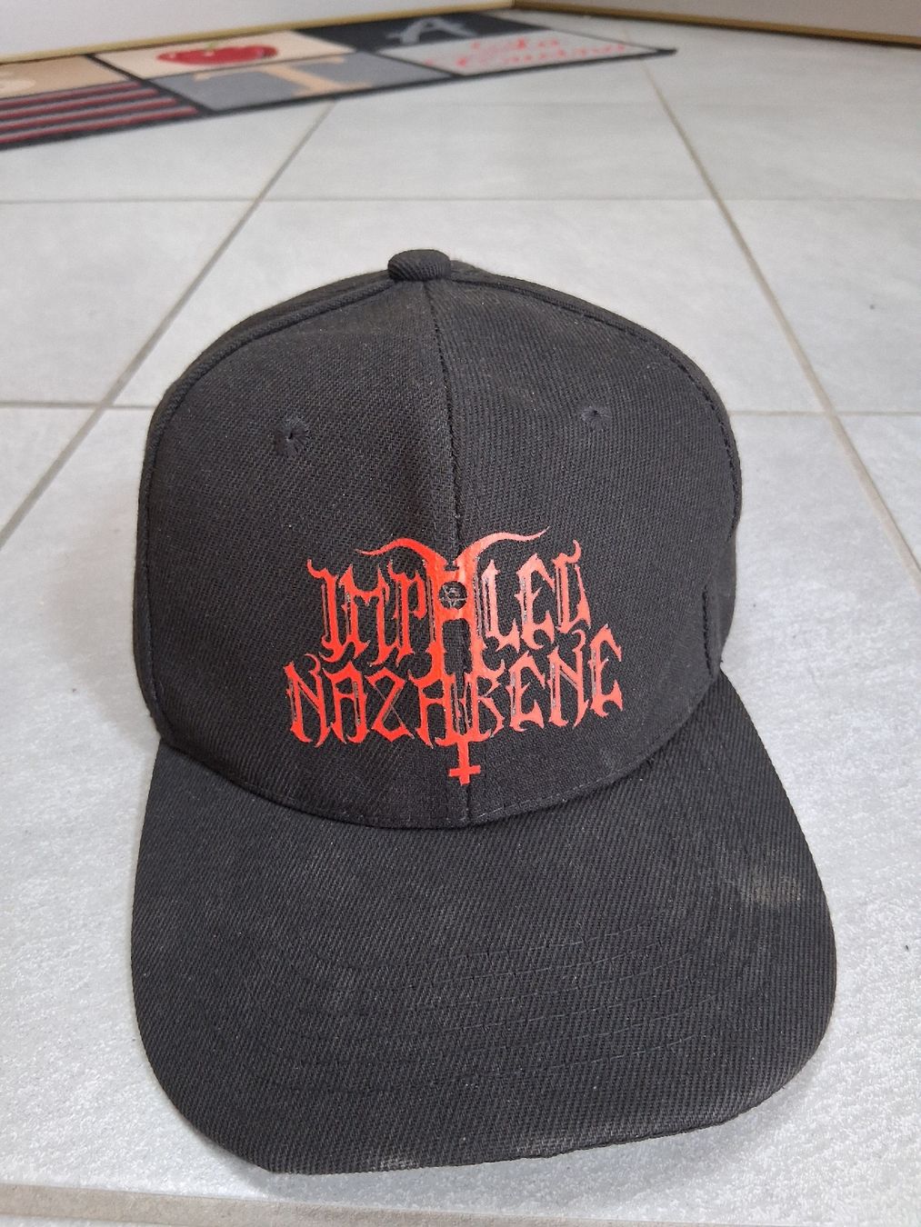 Chapeaux, bonnets & casquettes: cap impaled nazarene (metal) – D'occasion à St-Cergue par VeganWarrior