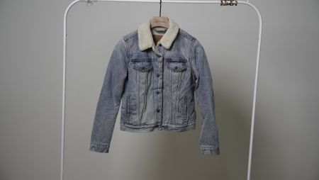 Levis Sherpa Jeansjacke Denim Trucker Fell gefüttert S