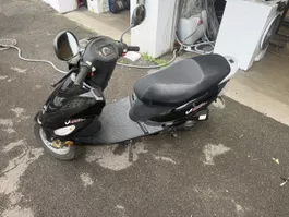 Roller Peugeot V-Clic 50cc schwarz 6945 km Jg 2007